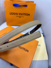 China Replica LV Belts 42usd Only